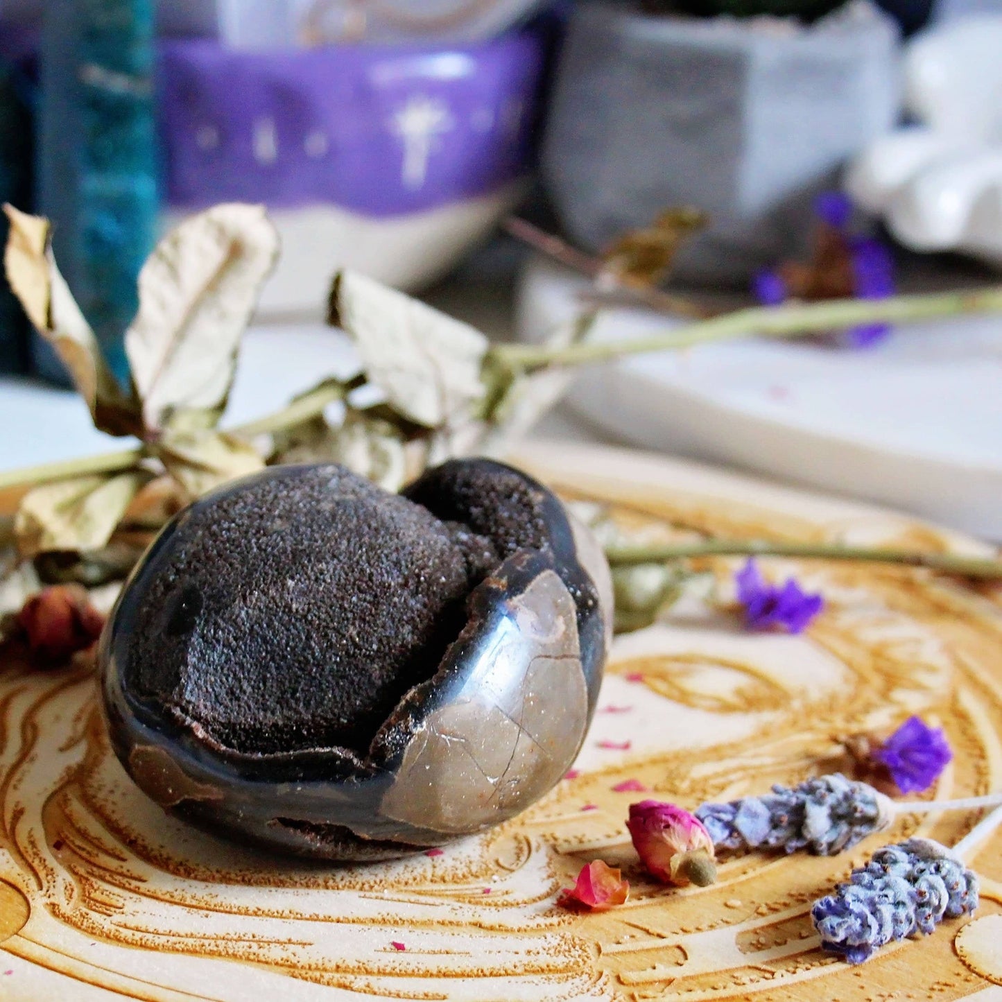 Septarian Nodule Dragon Stone - Egg - Geode - Crystal - Gemstone - Fossil