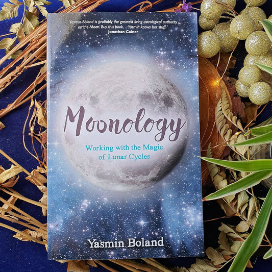 Moonology: Working With The Magic Of Lunar Cycles
