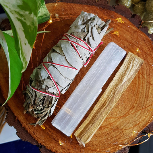 Smudge Ritual Set - Smudging - Palo Santo - Sage - Lavender - Selenite - Home
