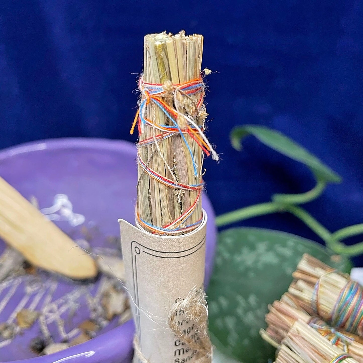 Himalayan Smudge Stick - Ritual - Incense - Altar - Smudging - Sage - White