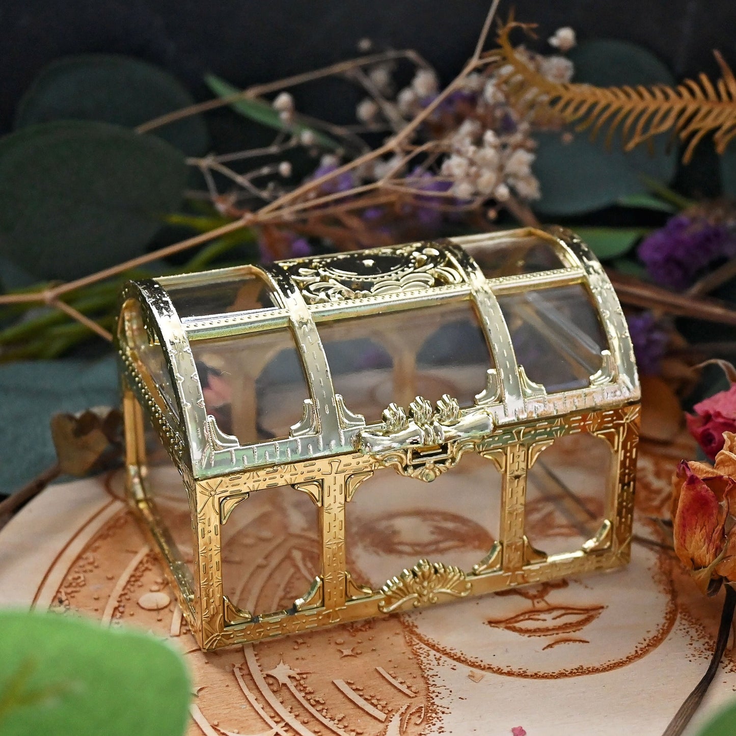 Treasure Chest - Gold